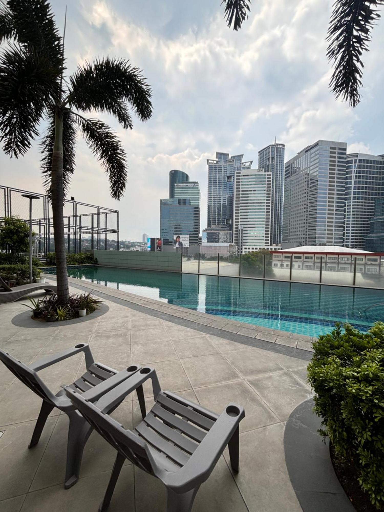 La Amore Place Pasig City Екстериор снимка