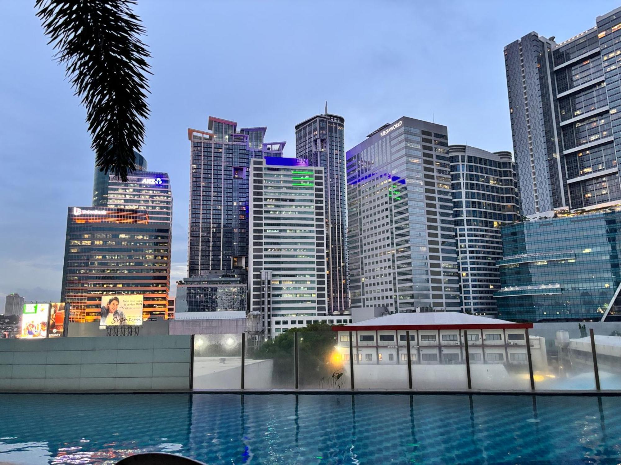 La Amore Place Pasig City Екстериор снимка