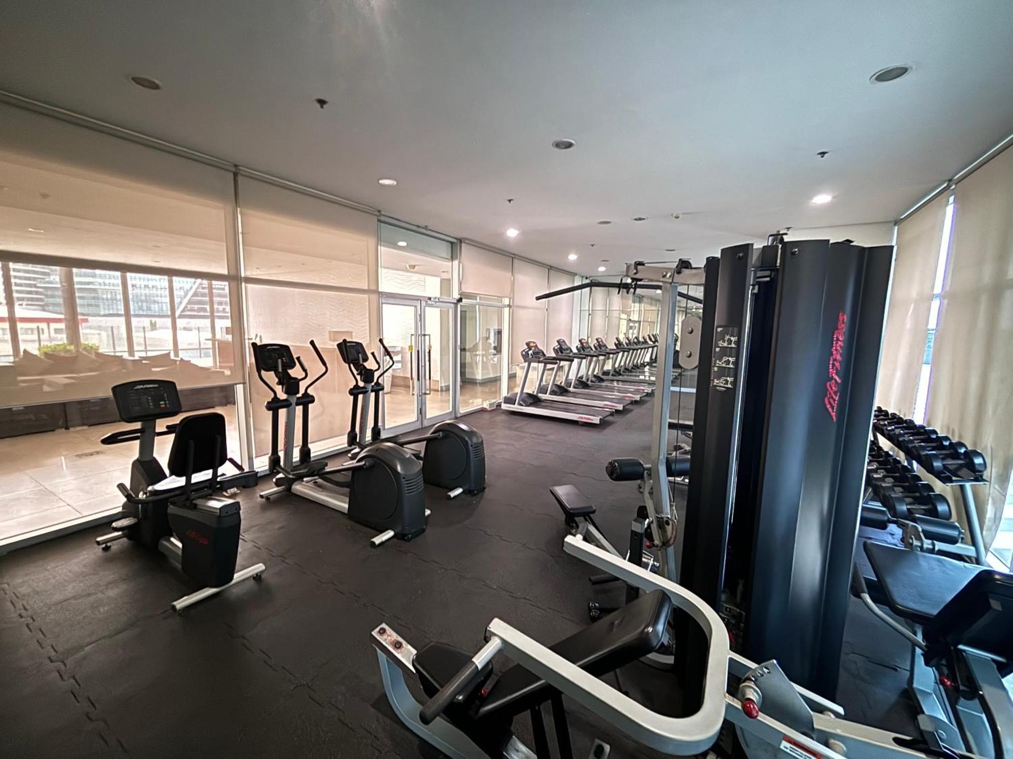 La Amore Place Pasig City Екстериор снимка